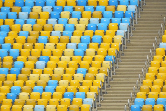 间的激烈竞 间的激烈竞